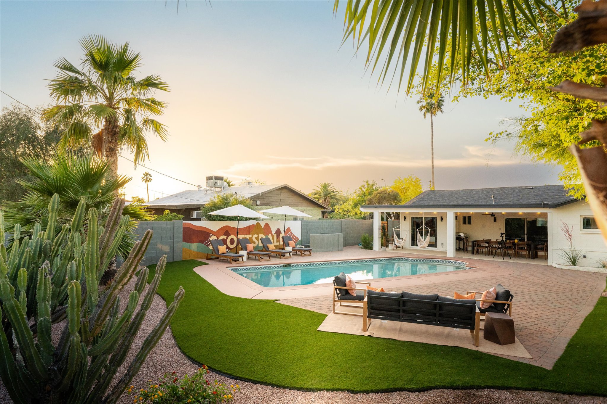 Scottsdale STR